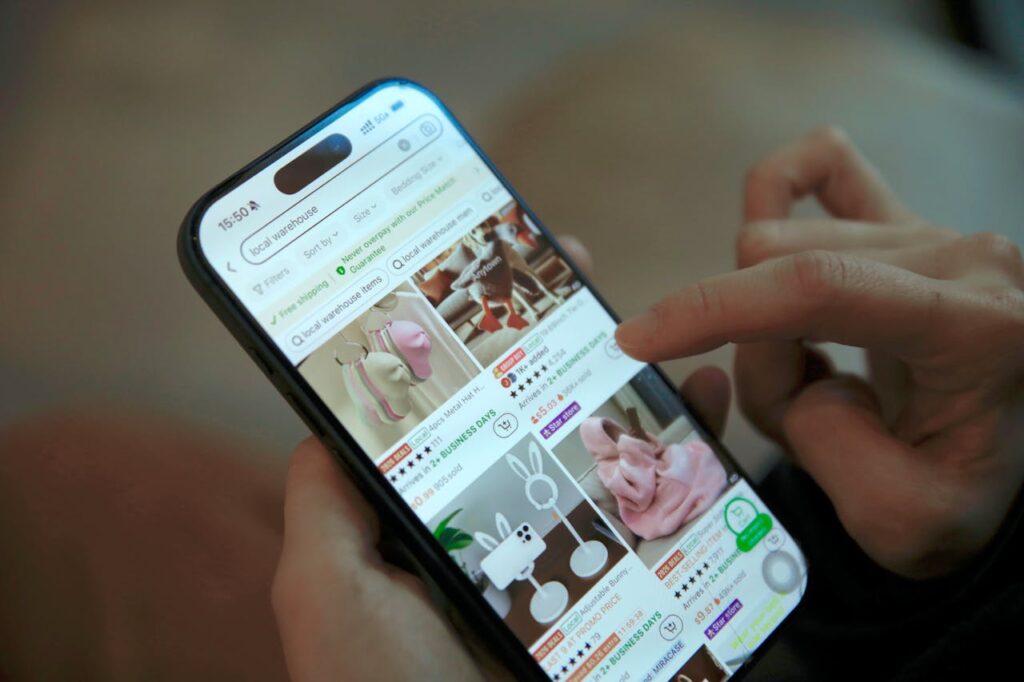 eCommerce and niche platforms mobile app ideas that will generate revenue in 2026
