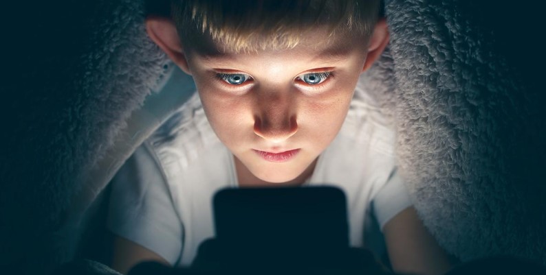 why age restrictions matter on social media